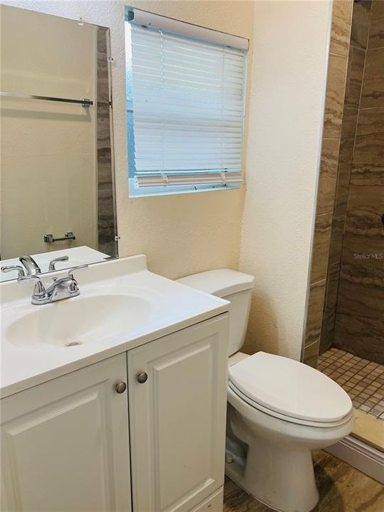 For Rent: $1,550 (1 beds, 1 baths, 588 Square Feet)