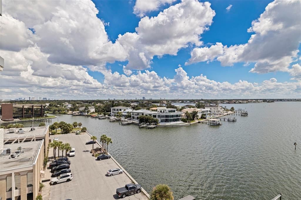 For Sale: $535,000 (2 beds, 2 baths, 1424 Square Feet)