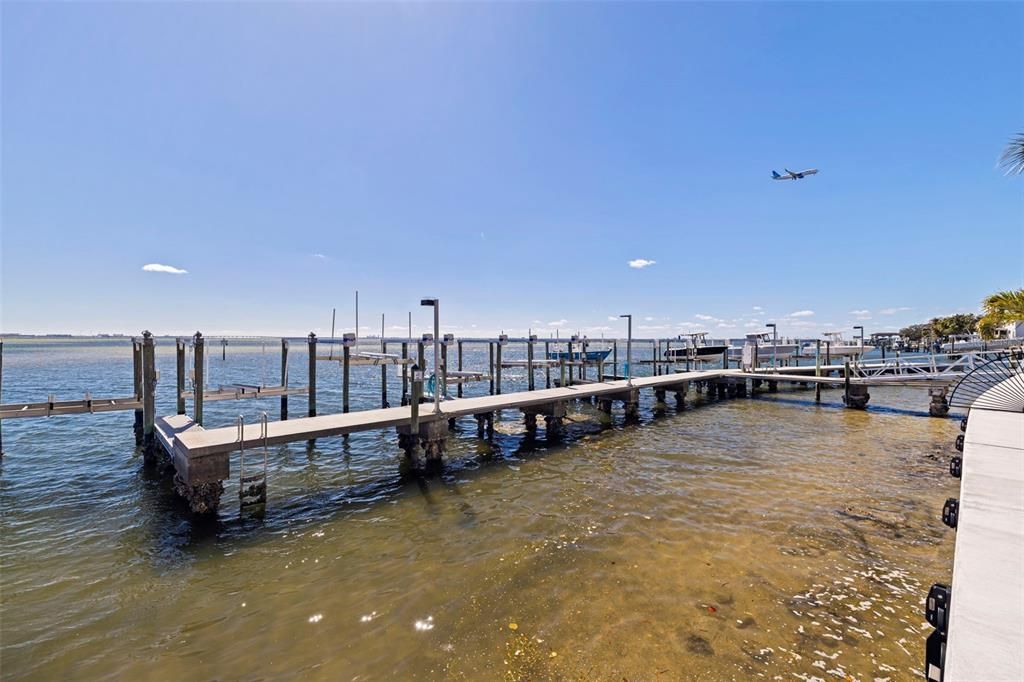 For Sale: $535,000 (2 beds, 2 baths, 1424 Square Feet)