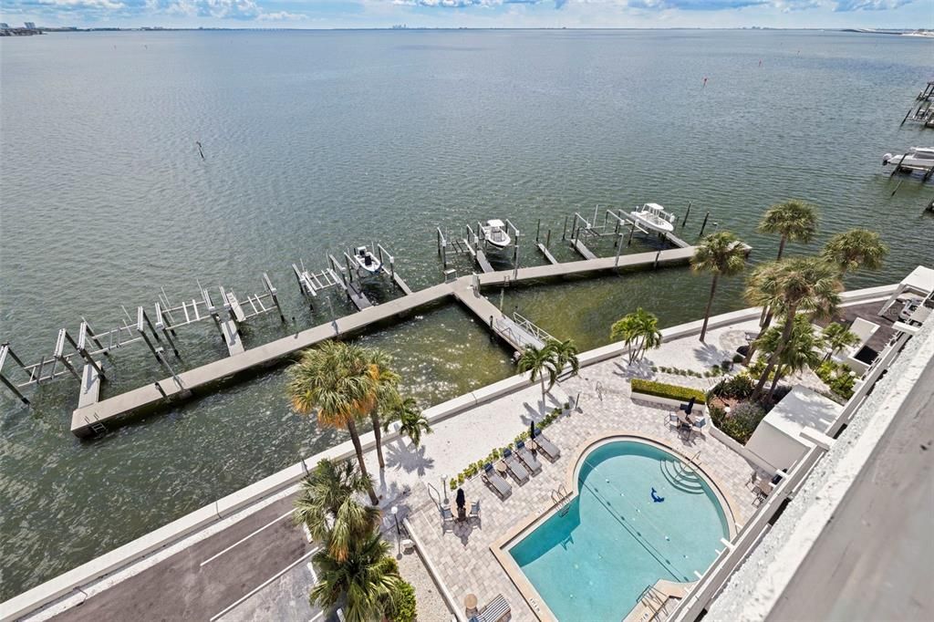 For Sale: $535,000 (2 beds, 2 baths, 1424 Square Feet)