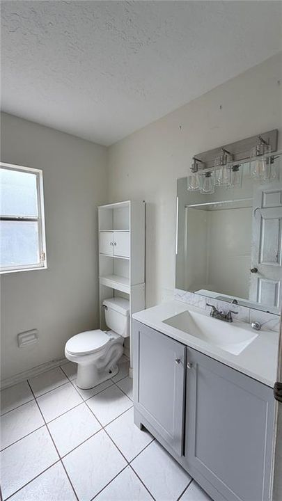 En Venta: $259,990 (3 camas, 2 baños, 1155 Pies cuadrados)