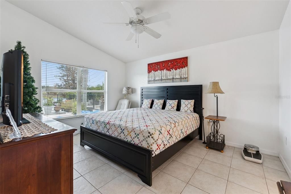 For Sale: $399,000 (3 beds, 2 baths, 1979 Square Feet)