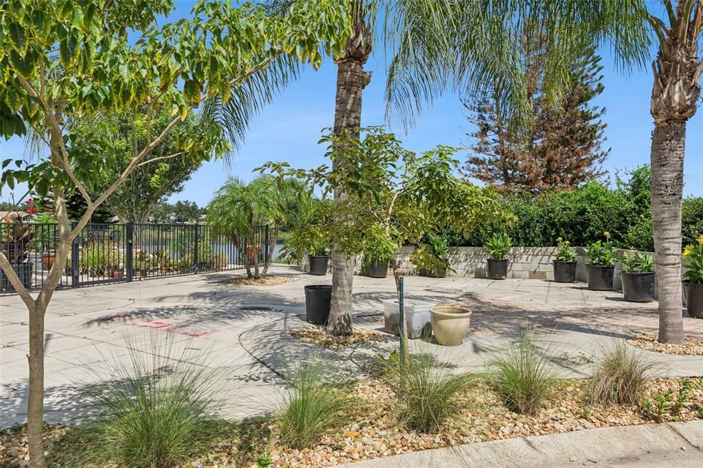 For Sale: $399,000 (3 beds, 2 baths, 1979 Square Feet)