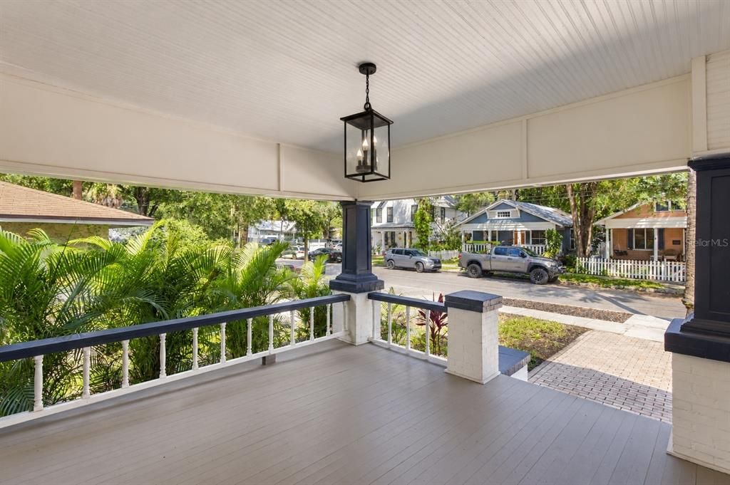 En Venta: $565,000 (3 camas, 2 baños, 1313 Pies cuadrados)
