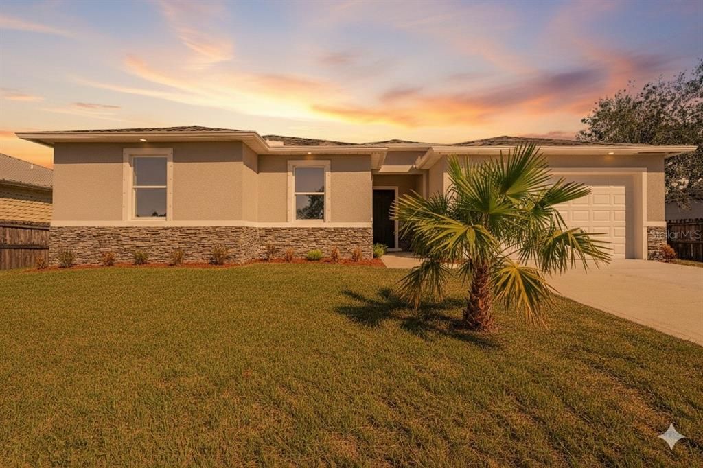 For Rent: $2,550 (4 beds, 2 baths, 2171 Square Feet)