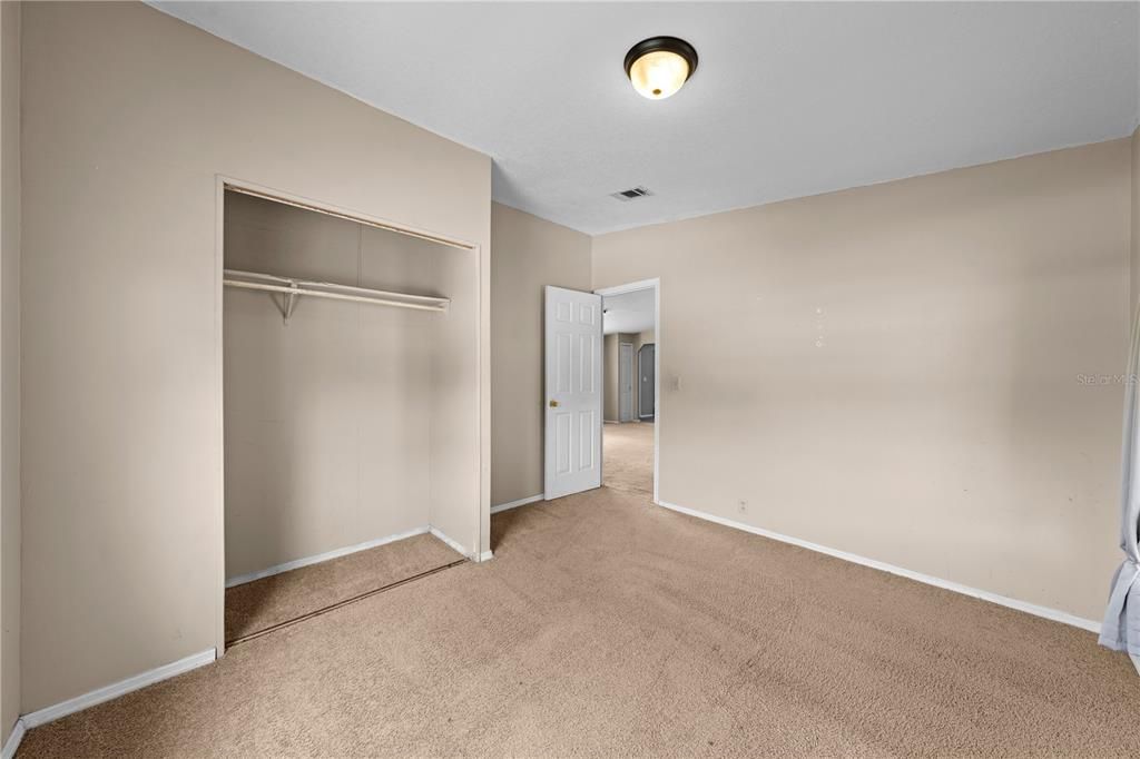 For Sale: $245,000 (3 beds, 2 baths, 1500 Square Feet)
