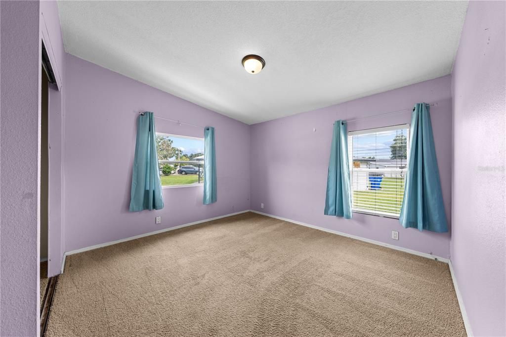 For Sale: $245,000 (3 beds, 2 baths, 1500 Square Feet)