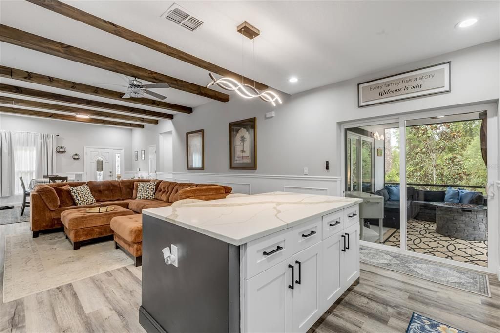For Sale: $460,000 (3 beds, 2 baths, 1607 Square Feet)