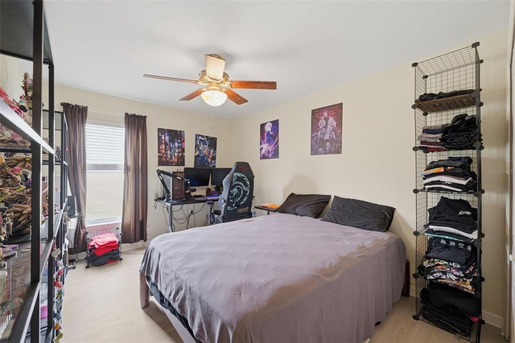 En Venta: $419,900 (3 camas, 2 baños, 2032 Pies cuadrados)