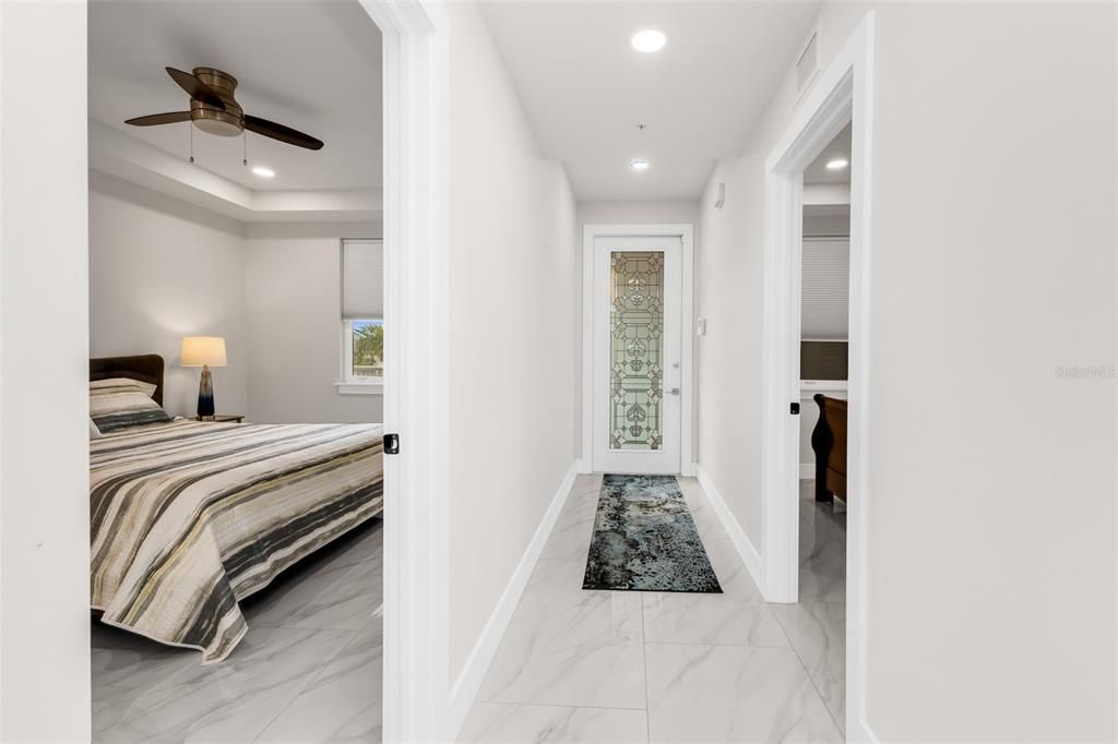 For Sale: $599,000 (2 beds, 2 baths, 1642 Square Feet)