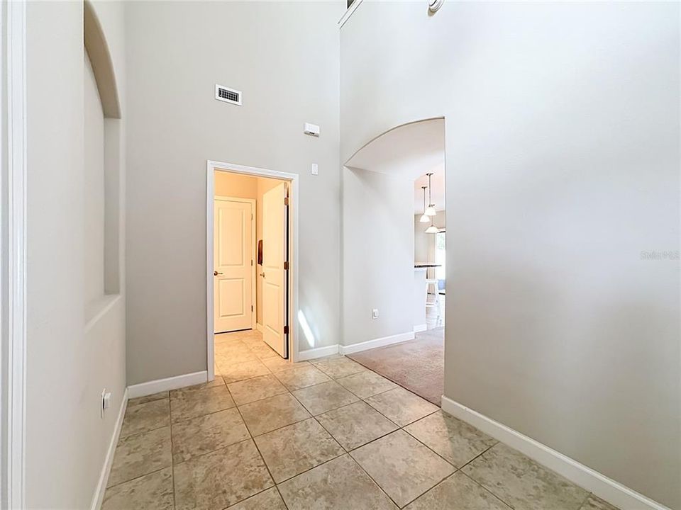 На продажу: $319,500 (3 спален, 2 ванн, 1988 Квадратных фут)