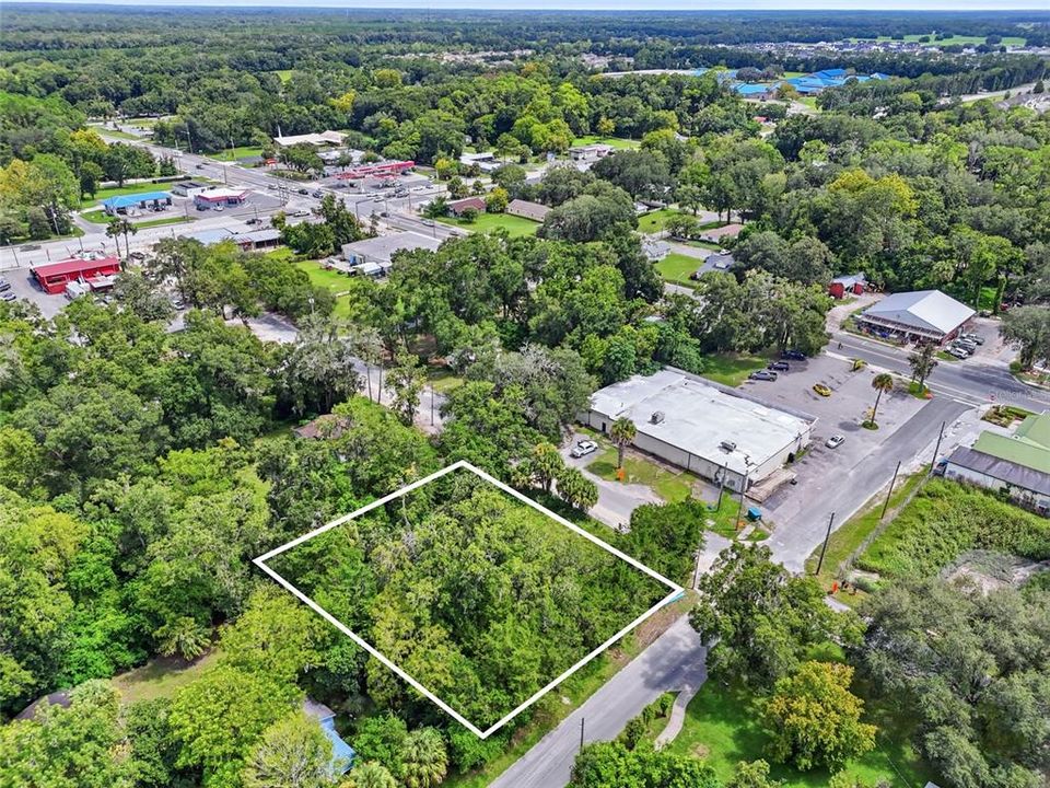 待售: $125,000 (0.47 acres)