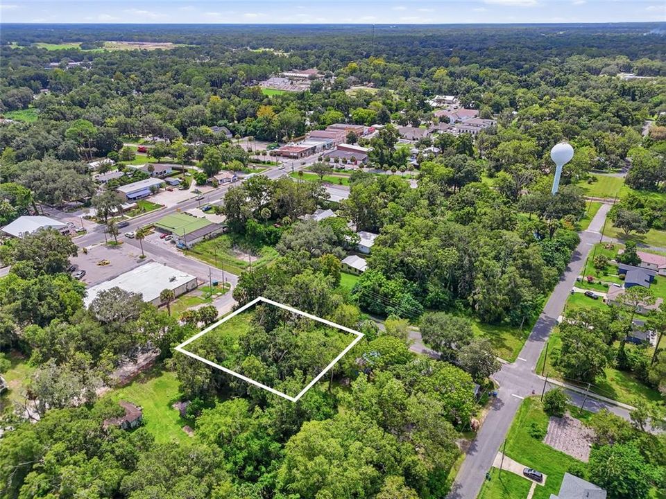 待售: $125,000 (0.47 acres)