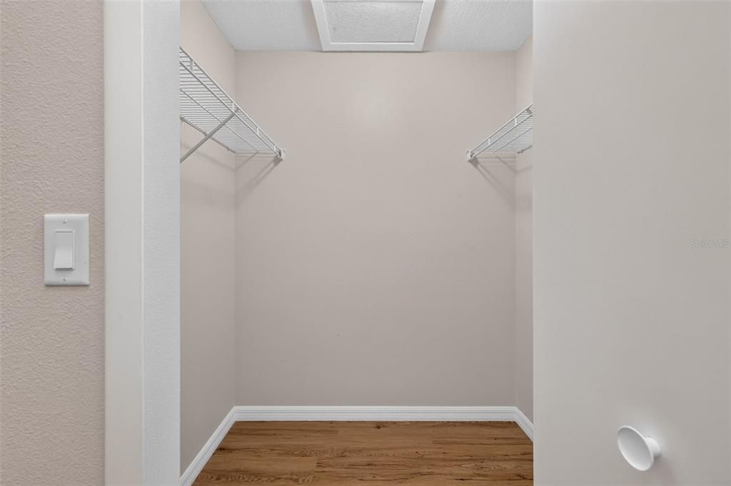 En Venta: $229,900 (2 camas, 2 baños, 1210 Pies cuadrados)