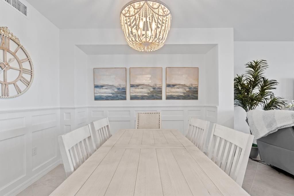 For Rent: $2,800 (3 beds, 2 baths, 1741 Square Feet)