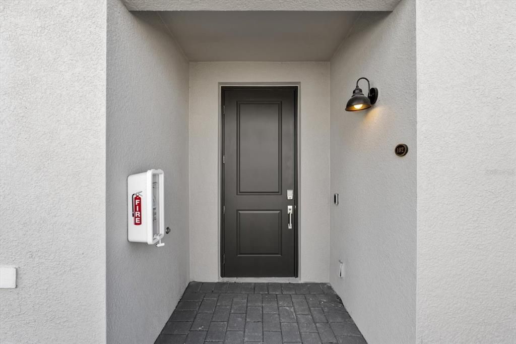 For Rent: $2,800 (3 beds, 2 baths, 1741 Square Feet)