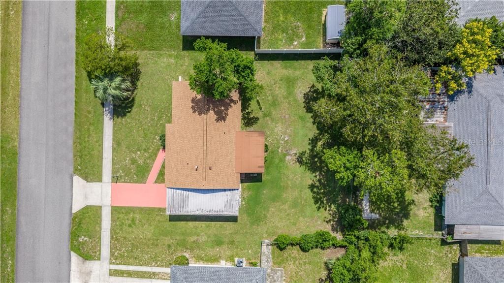 For Sale: $189,900 (2 beds, 1 baths, 990 Square Feet)