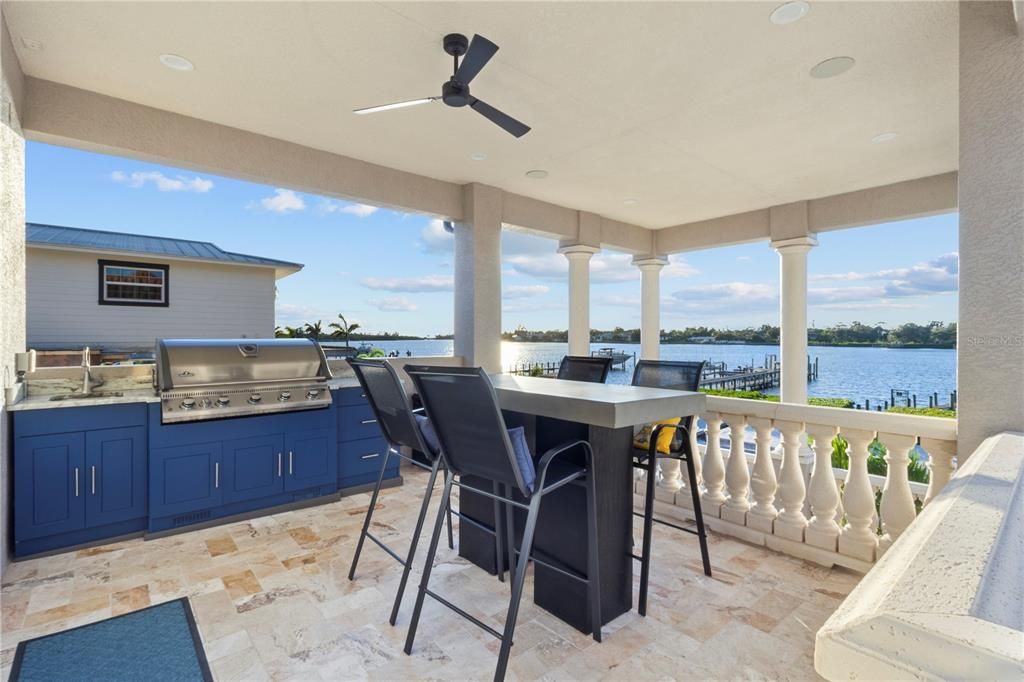 For Sale: $3,875,000 (3 beds, 3 baths, 2776 Square Feet)