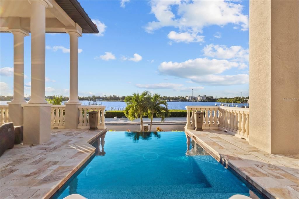 For Sale: $3,875,000 (3 beds, 3 baths, 2776 Square Feet)