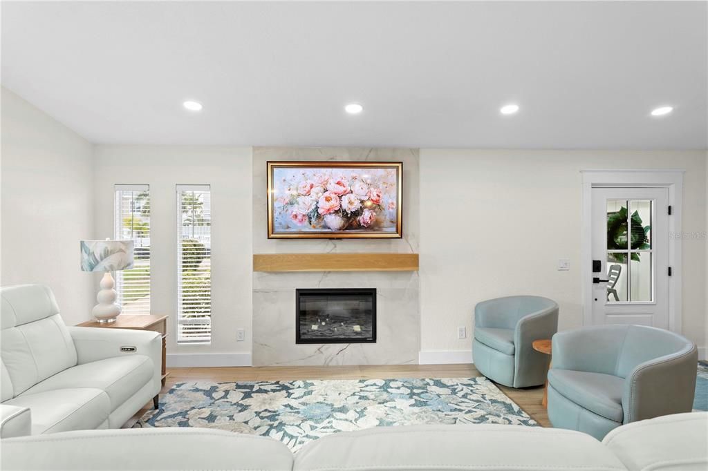 For Sale: $625,000 (4 beds, 3 baths, 1792 Square Feet)
