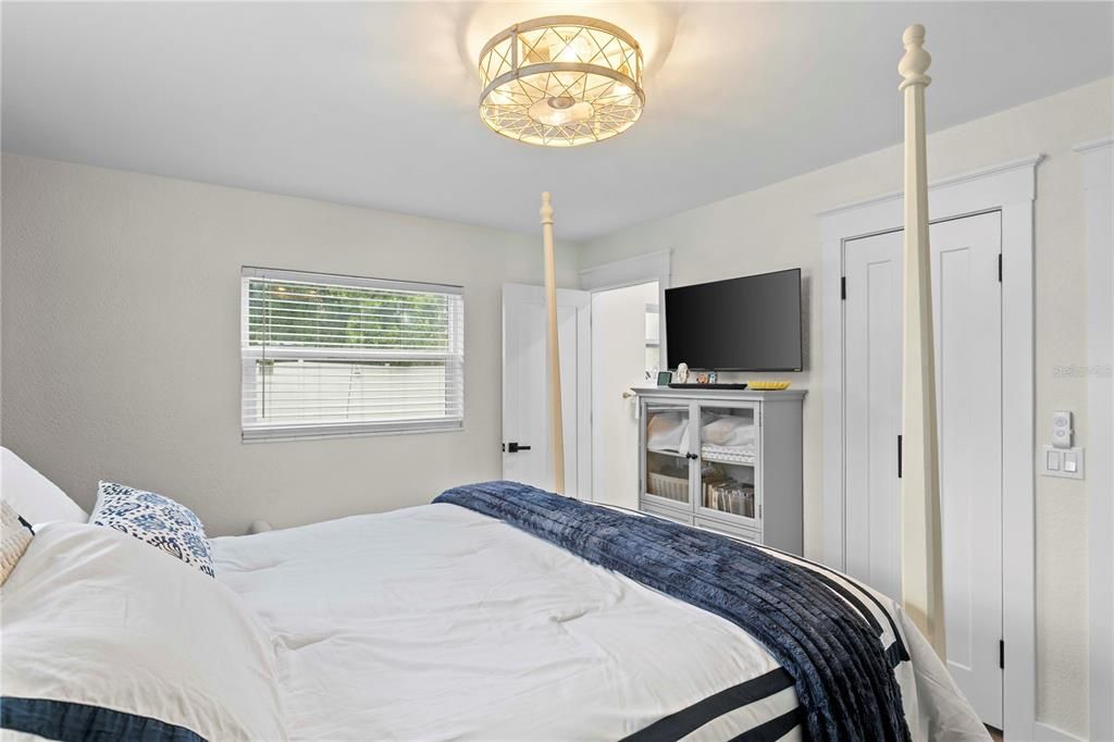 For Sale: $625,000 (4 beds, 3 baths, 1792 Square Feet)