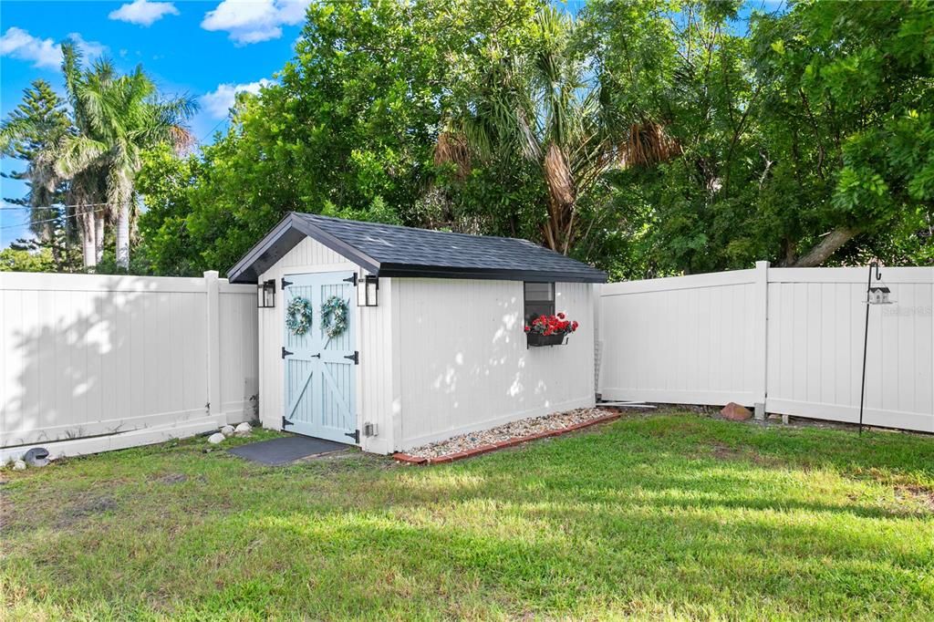 For Sale: $625,000 (4 beds, 3 baths, 1792 Square Feet)