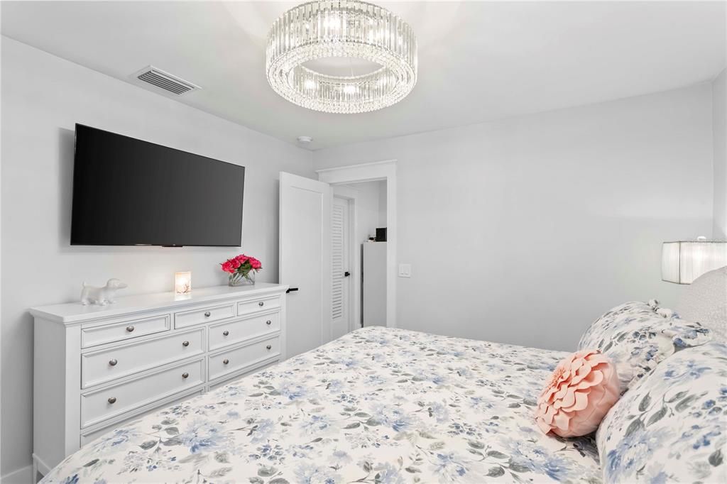 For Sale: $625,000 (4 beds, 3 baths, 1792 Square Feet)
