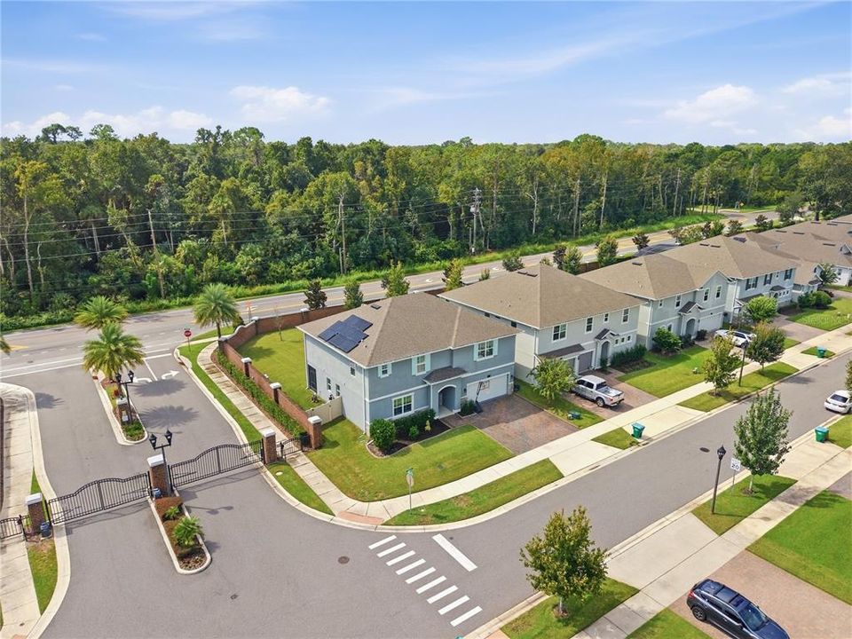 For Sale: $775,000 (5 beds, 3 baths, 3273 Square Feet)