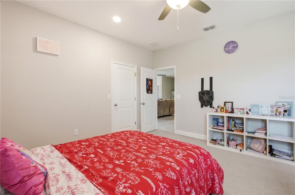 For Sale: $775,000 (5 beds, 3 baths, 3273 Square Feet)