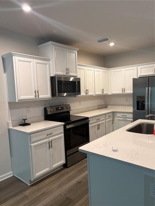 For Rent: $2,295 (3 beds, 2 baths, 1532 Square Feet)