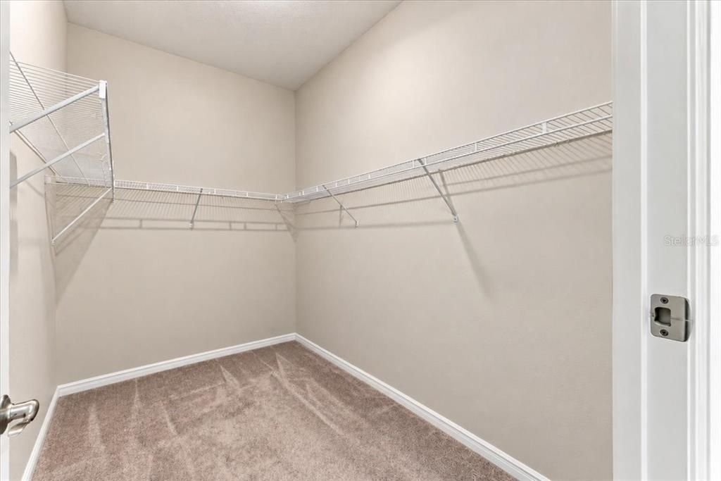 En Venta: $575,000 (3 camas, 2 baños, 2202 Pies cuadrados)