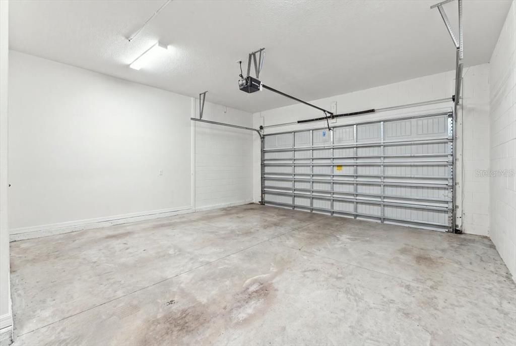 En Venta: $575,000 (3 camas, 2 baños, 2202 Pies cuadrados)