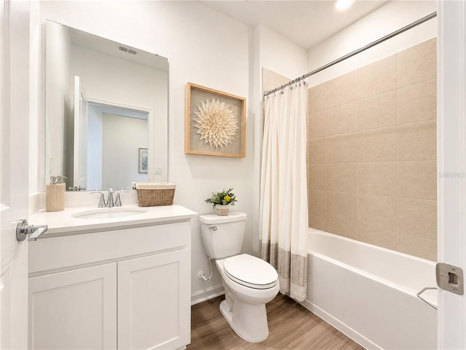 For Sale: $308,440 (3 beds, 2 baths, 1843 Square Feet)