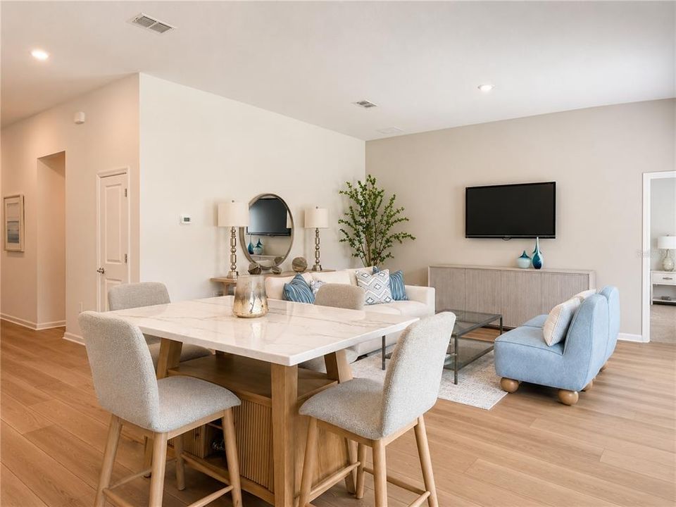 For Sale: $308,440 (3 beds, 2 baths, 1843 Square Feet)