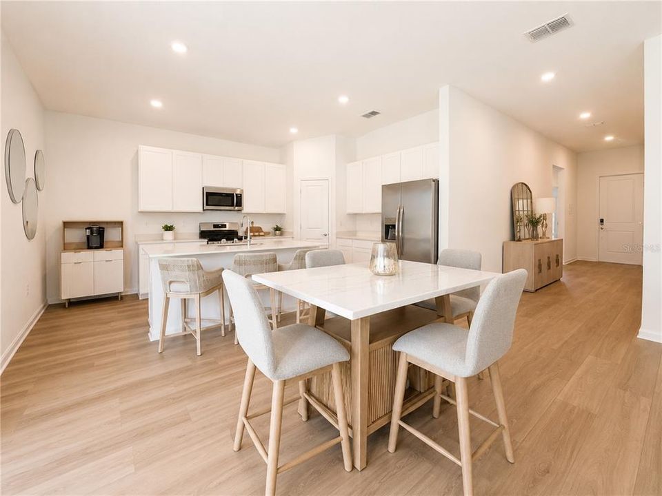 For Sale: $308,440 (3 beds, 2 baths, 1843 Square Feet)