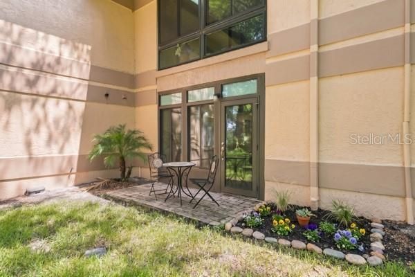 En Venta: $220,000 (2 camas, 2 baños, 1100 Pies cuadrados)