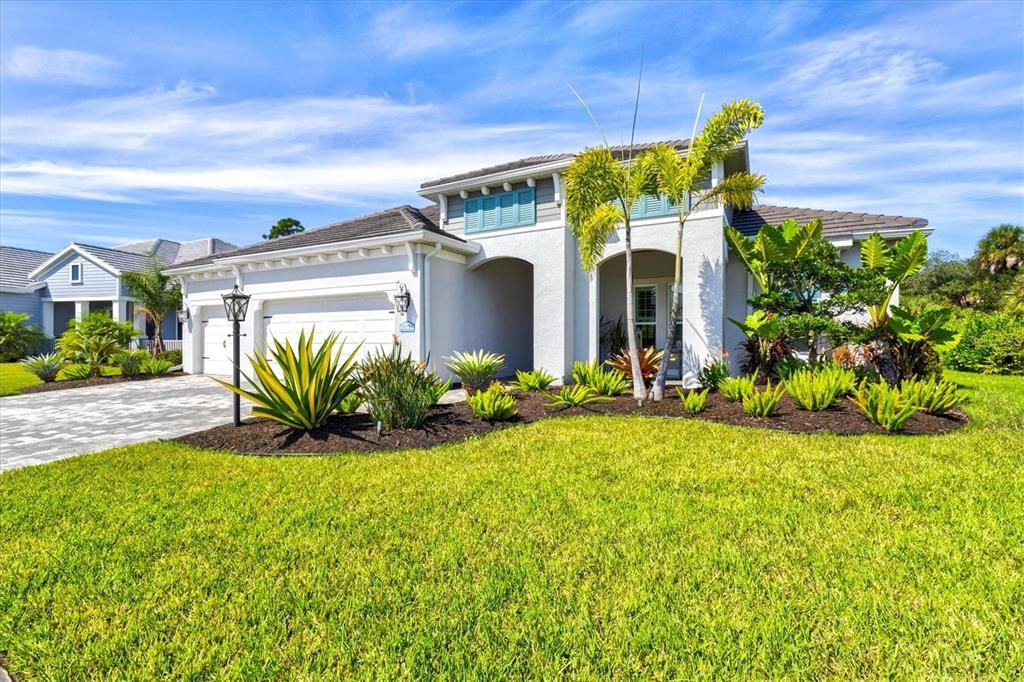 En Venta: $1,165,000 (3 camas, 3 baños, 2908 Pies cuadrados)