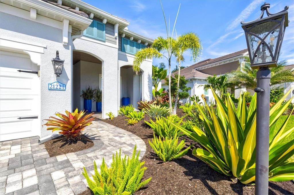 En Venta: $1,165,000 (3 camas, 3 baños, 2908 Pies cuadrados)
