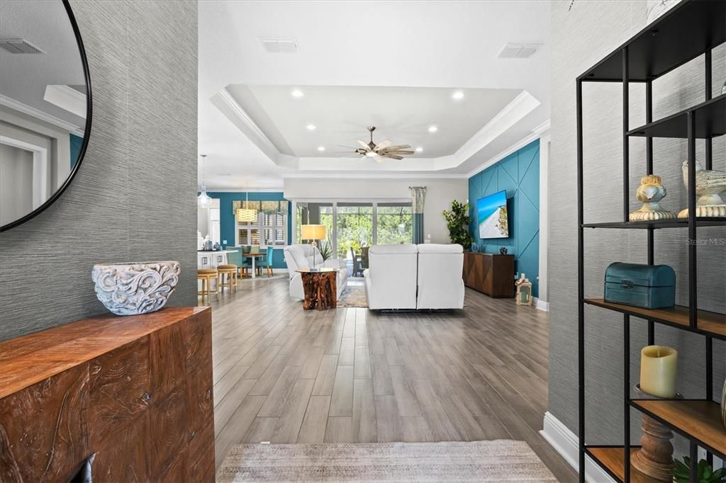 En Venta: $1,165,000 (3 camas, 3 baños, 2908 Pies cuadrados)