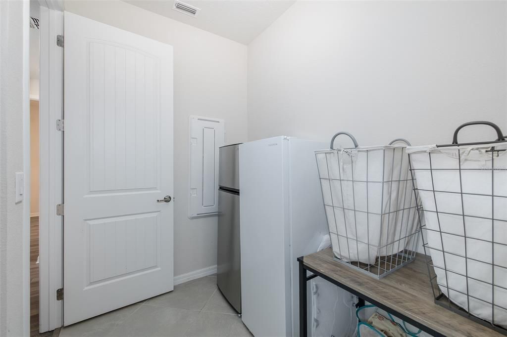 En Venta: $549,900 (4 camas, 3 baños, 2910 Pies cuadrados)