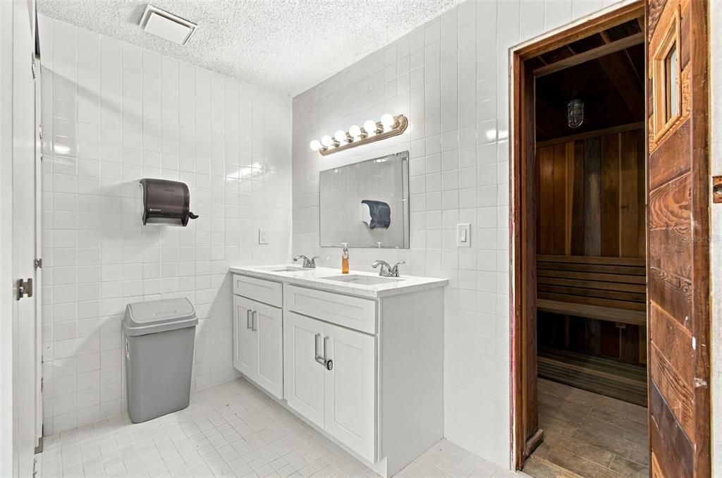 En Venta: $195,000 (2 camas, 2 baños, 1075 Pies cuadrados)