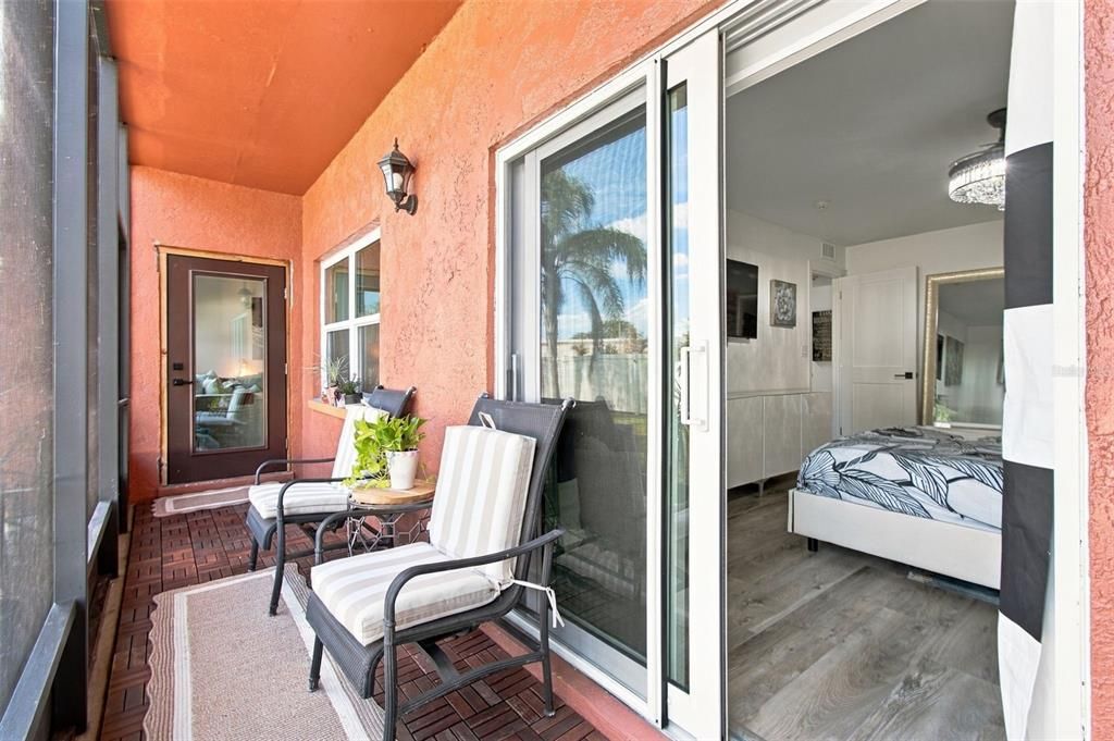 En Venta: $195,000 (2 camas, 2 baños, 1075 Pies cuadrados)
