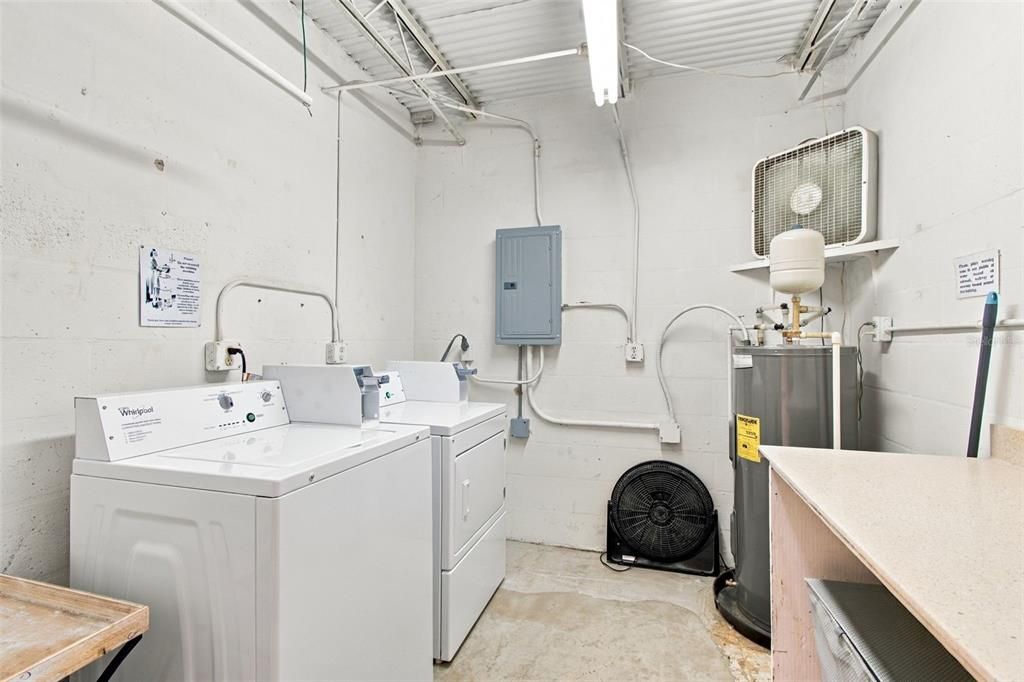 En Venta: $195,000 (2 camas, 2 baños, 1075 Pies cuadrados)