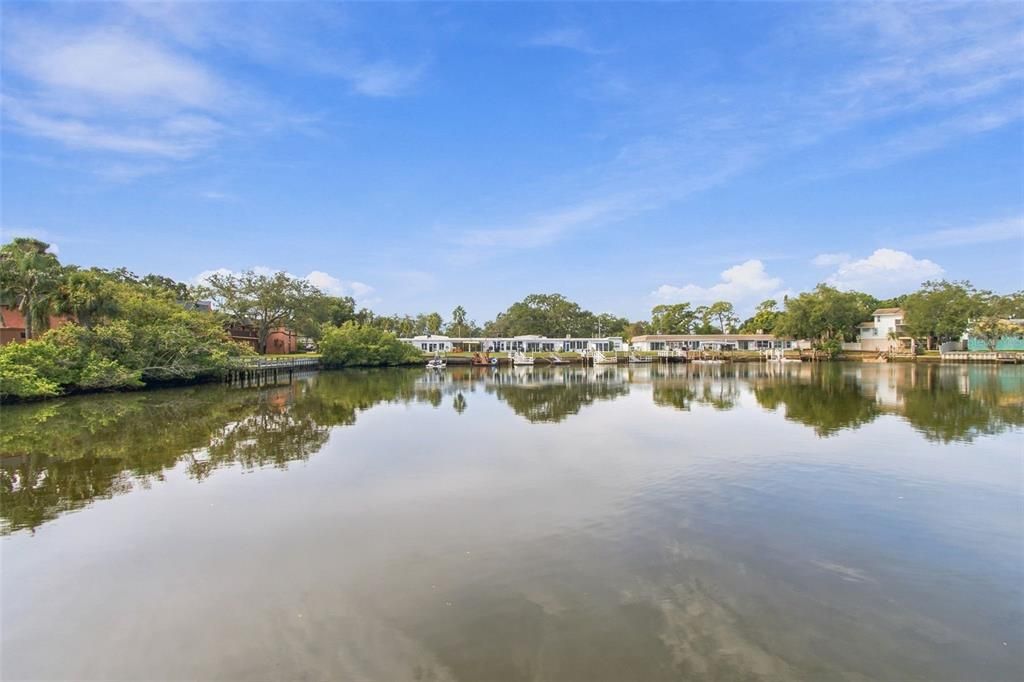 En Venta: $195,000 (2 camas, 2 baños, 1075 Pies cuadrados)