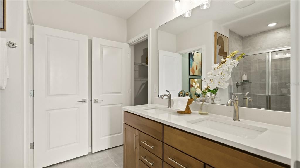 For Sale: $365,190 (4 beds, 3 baths, 2061 Square Feet)