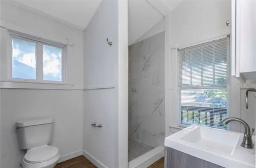 For Rent: $1,600 (2 beds, 2 baths, 600 Square Feet)