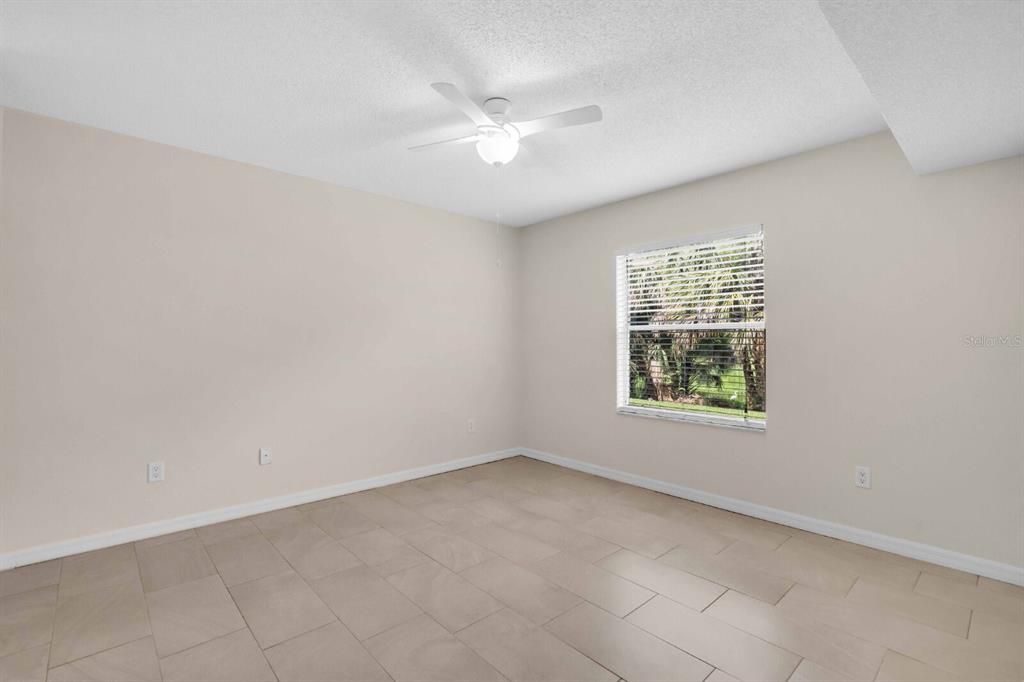 В аренду: $1,495 (2 спален, 2 ванн, 941 Квадратных фут)