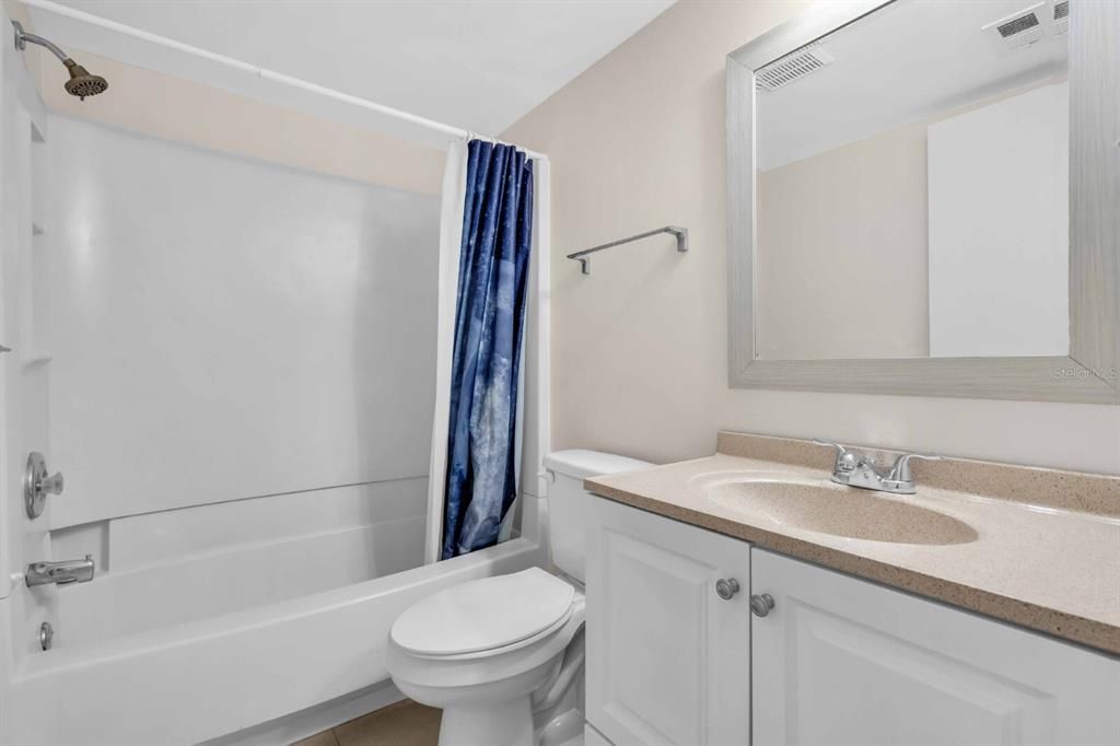 В аренду: $1,495 (2 спален, 2 ванн, 941 Квадратных фут)