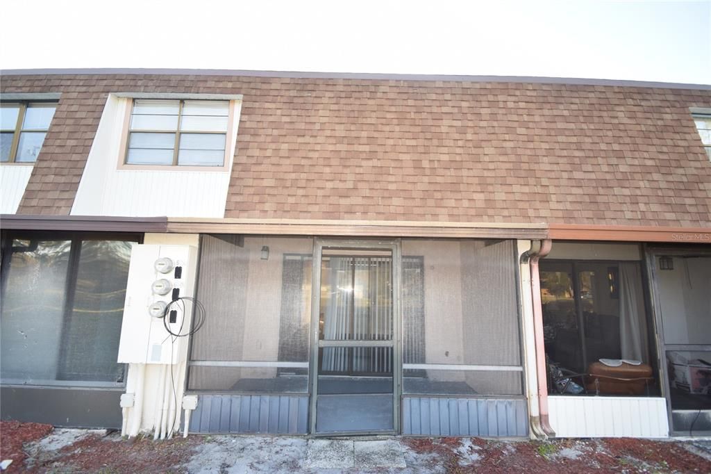 For Rent: $1,350 (2 beds, 1 baths, 662 Square Feet)