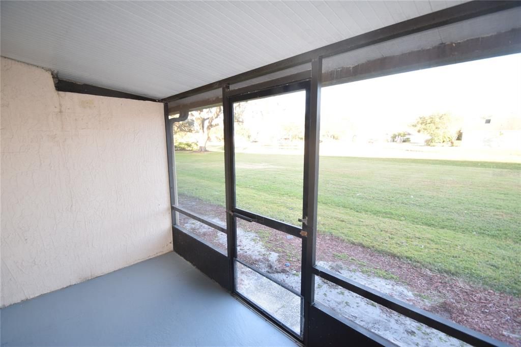 For Rent: $1,350 (2 beds, 1 baths, 662 Square Feet)